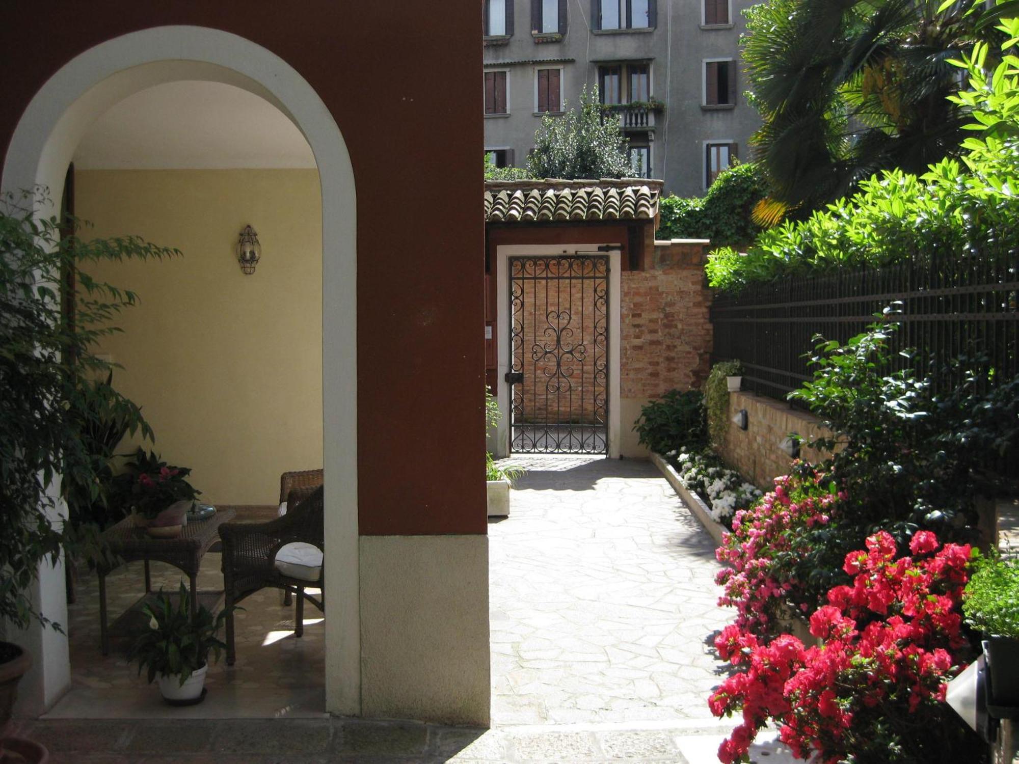 Ca' San Rocco Bed & Breakfast Venesia Bagian luar foto